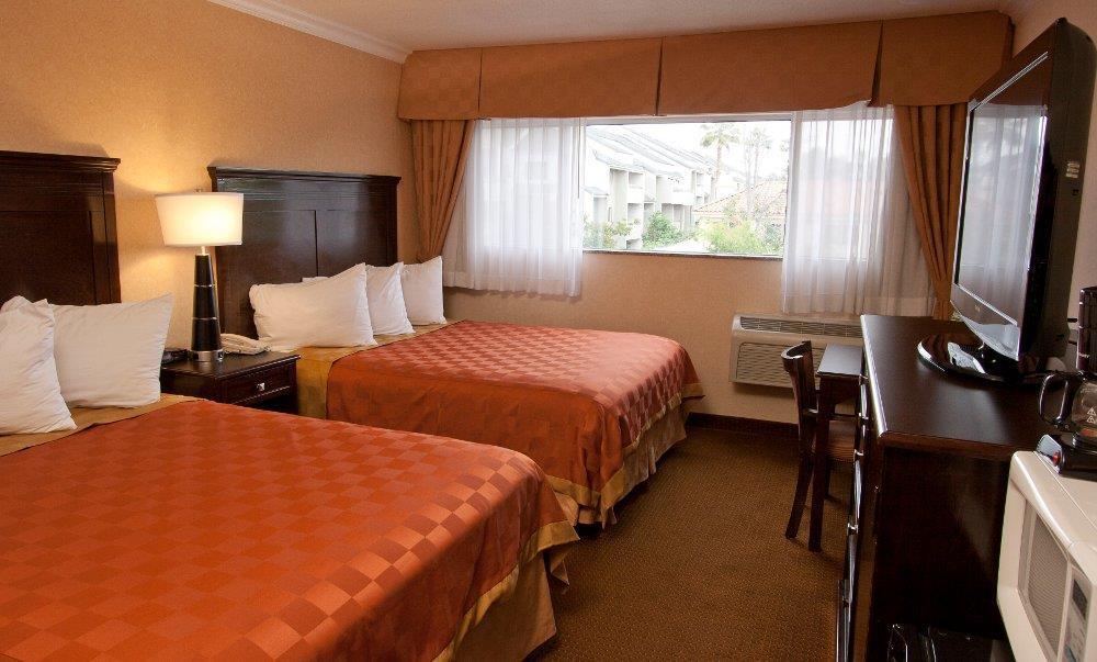 Pasadena Rose & Crown Hotel Quarto foto